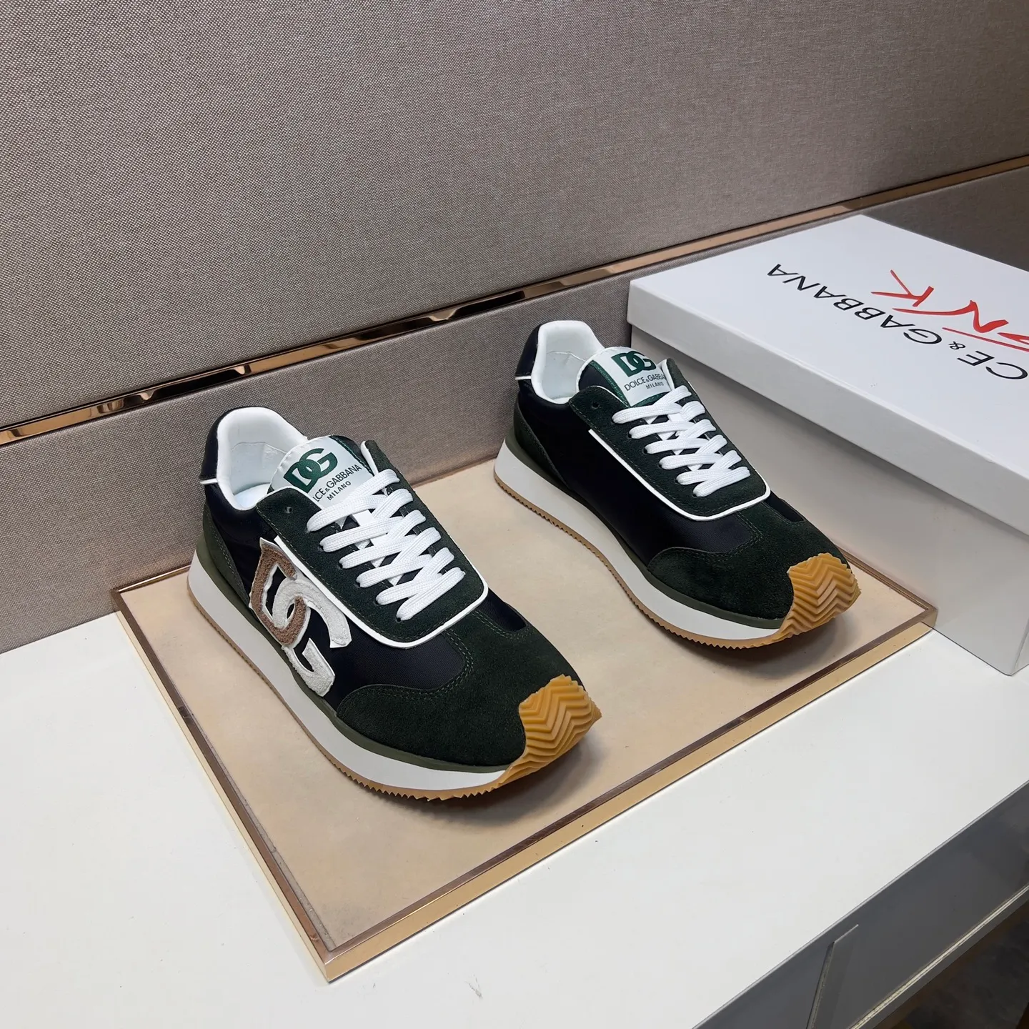 Men's men's shoes 💰pp462 [DG～] Men's casual shoes 2025z cabinet sales simultaneously 🔶Size: 38-44#️⃣ 🔷1 color🔜The upper is made of multi-material splicing➕Genuine leather lining, comfortable and breathable, sole: original comfortable, wear-resistant and non-slip outsole, ⚠️Real thing📱Photographed🎬The real thing is better📢📢📢